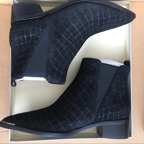 Marc Fisher Yale Chelsea Boot suede - Picture 3 of 8